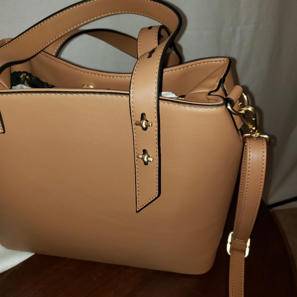 Betsey Johnson Anything but basic bag - Picture 2 of 7